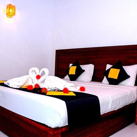 Happy Banana Hotel อูนาวาตูนา ภายนอก รูปภาพ