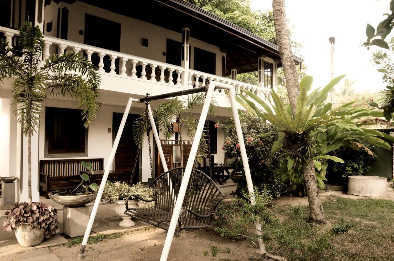 Happy Banana Hotel อูนาวาตูนา ภายนอก รูปภาพ